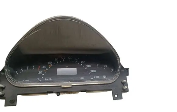 Mercedes-Benz A W168 Speedometer (instrument cluster) A1685403911 9909070347