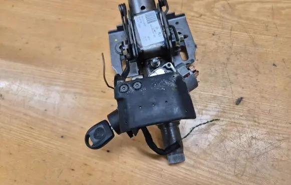 Volkswagen Golf IV Ignition lock 4B0905851C 1J1419501DC 0295