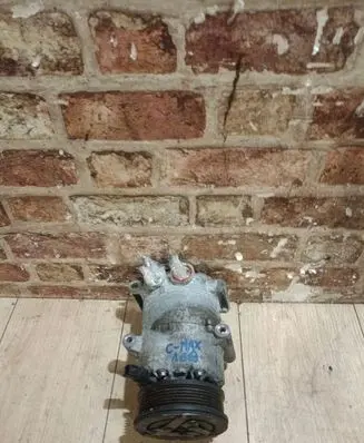 Ford Focus ST Air conditioning (A/C) compressor (pump) AV61-19D629-CA