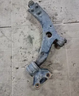 Ford Focus Front lower control arm/wishbone NOCODE