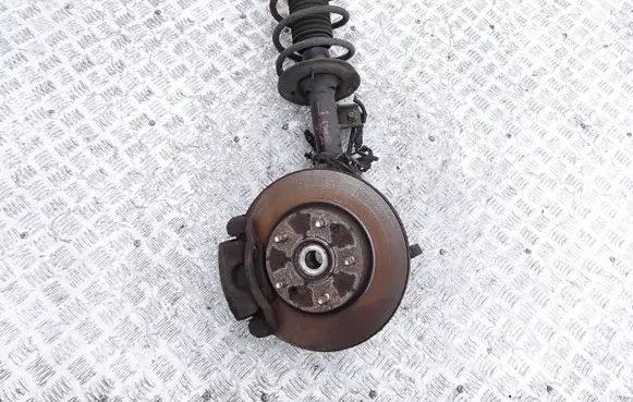 Hyundai i30 Front wheel hub spindle knuckle gg4