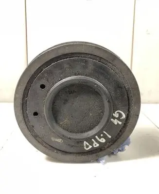 Volkswagen Golf IV Crankshaft pulley