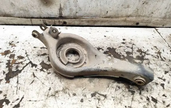 Rear upper control arm/wishbone