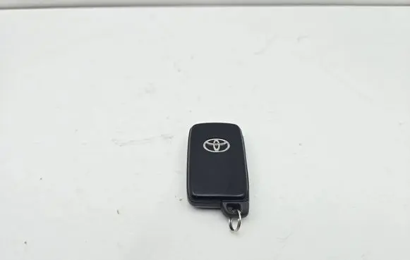Toyota Prius (XW30) Ignition key/card 