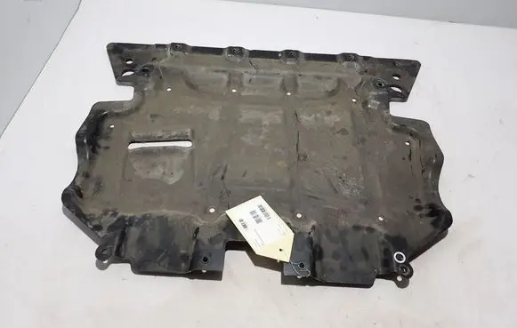 Mercedes-Benz AMG GT 4 x290 w290 Engine splash shield/under tray A2135246500