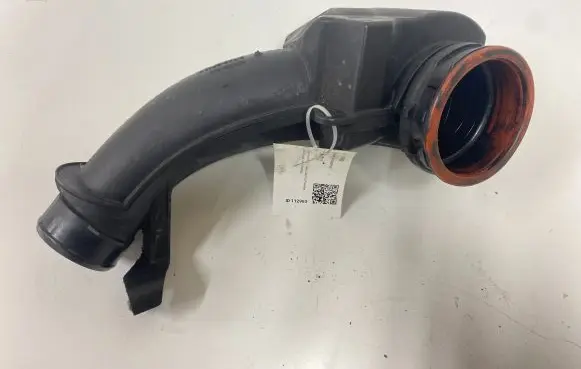 Volvo XC60 Intake resonator 31293547