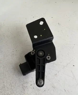 Jeep Grand Cherokee Headlight/headlamp level sensor 6PM00816152 15160100601