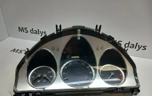 Mercedes-Benz C W204 Speedometer (instrument cluster) A2049004402 2049004402 A2044403211