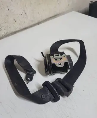 Mercedes-Benz Sprinter W906 Front seatbelt 9068600485 040476