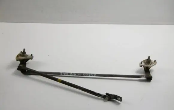 Daihatsu Sirion Front wiper linkage 