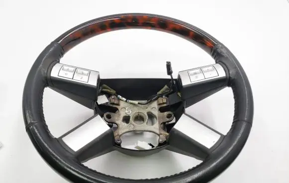 Chrysler 300 - 300C Steering wheel 0UV231DVAE 0511104571