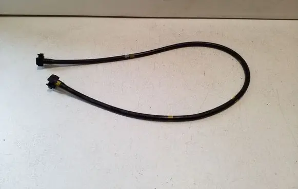 Volvo XC60 Breather/breather pipe/hose 32402055