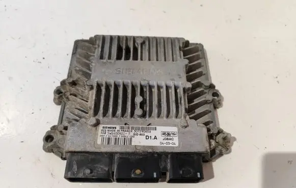 Volvo V50 Engine control unit/module 5WS400921T 30729065A