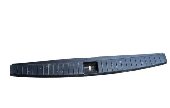 Subaru Outback Trunk/boot sill cover protection 95073AG000