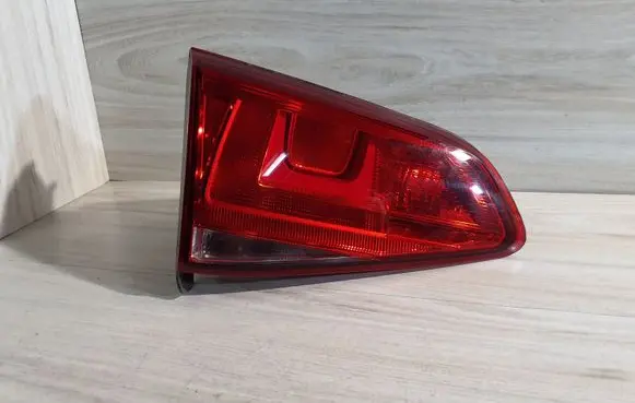 Volkswagen Golf VII Tailgate rear/tail lights 5G0945093AC