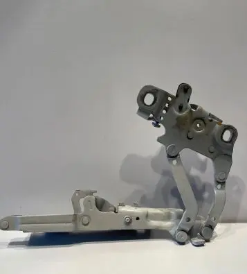 BMW 2 F22 F23 Engine bonnet/hood hinges 7239416 13989610