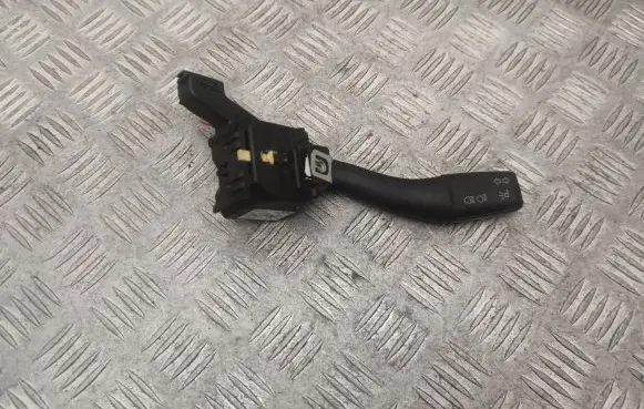 Audi TT TTS Mk2 Indicator stalk 8P0953513A