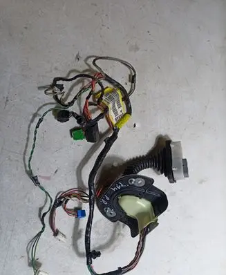 Chrysler Town u0026 Country V Rear door wiring loom P68068046AB