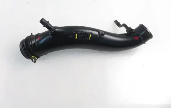 MG ZS Intercooler hose/pipe 7L5145958B