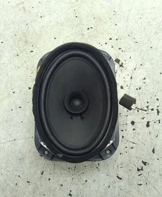 SsangYong Rodius Parcel shelf speaker 3930221023 TN88101