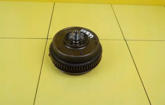 Mercedes-Benz CLK A209 C209 Timing chain sprocket 2720502708 2HTR39