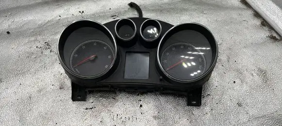 Opel Insignia A Speedometer (instrument cluster) A2653412148