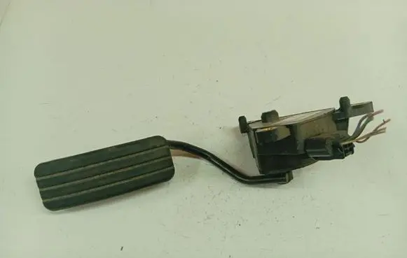 Renault Megane II Accelerator throttle pedal 8200153268
