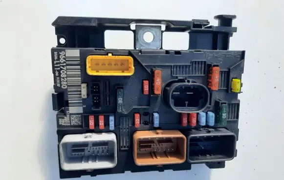 Peugeot 307 BSM Control unit 