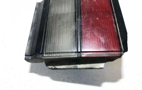 Volkswagen PASSAT B3 Tailgate rear/tail lights 357945108