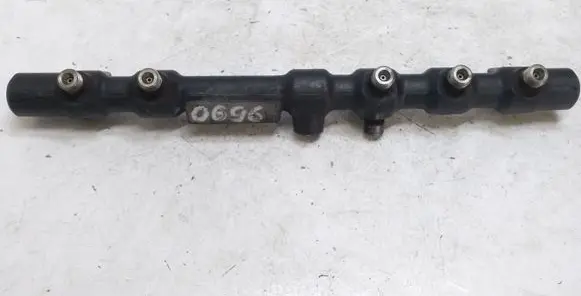 SsangYong Rexton Fuel main line pipe R9145Z020A A6650700495