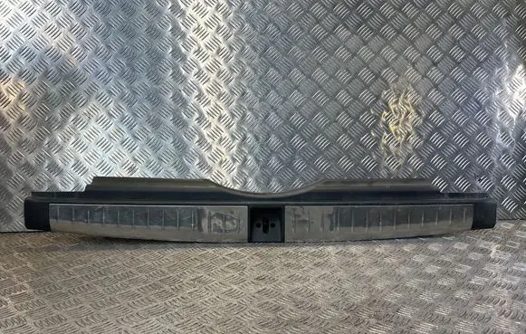 Honda Accord Trunk/boot sill cover protection 84640