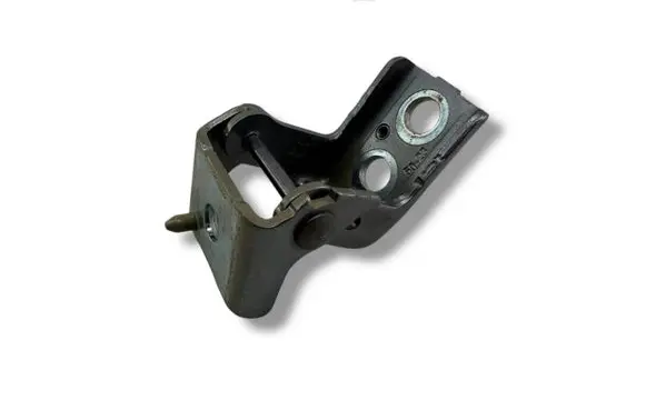 Peugeot 2008 II Front door lower hinge 5023