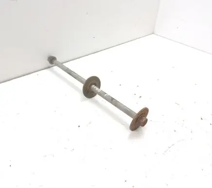 Toyota Hilux (AN120, AN130) Nuts/bolts 