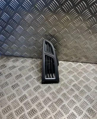 Ford Focus Dashboard air vent grill cover trim BM51018B09