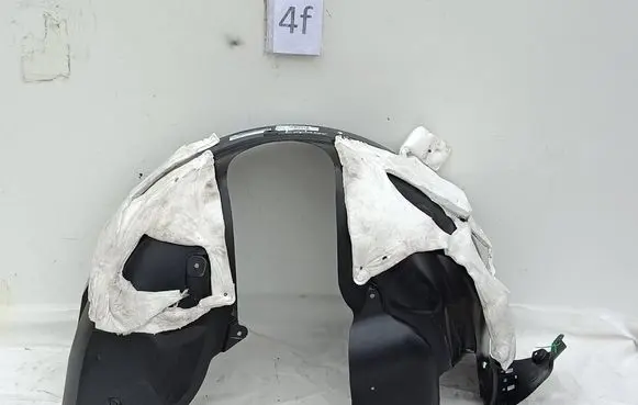 Ford Explorer VI Front arch FB5Z16103E