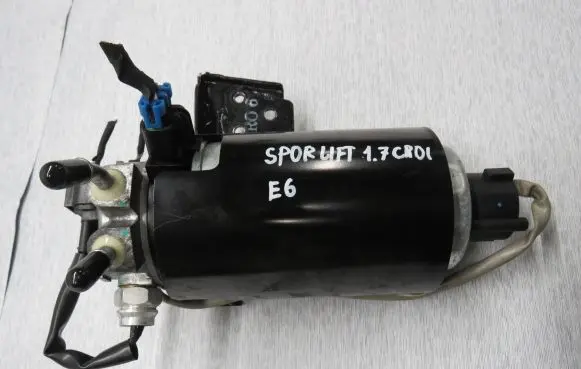 KIA Sportage Fuel filter housing 