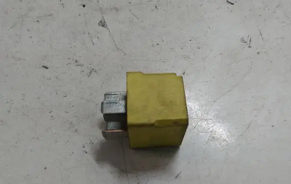 Mercedes-Benz ML W163 Other relay A0025421419