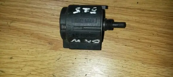 BMW 5 E39 Ignition lock contact 8363683