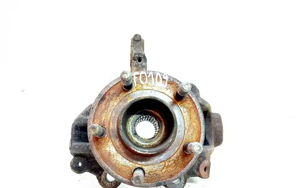 Ford Grand C-MAX Front wheel hub
