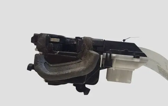 Peugeot 607 Front door lock