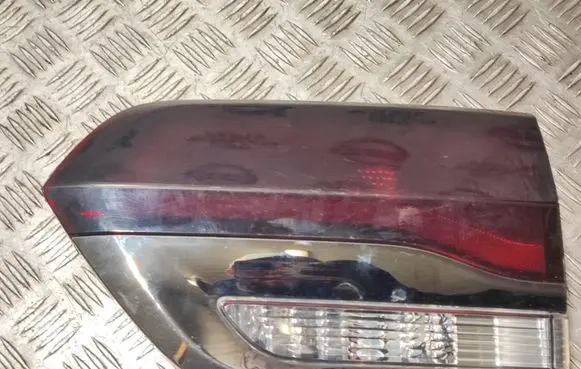 Jeep Grand Cherokee Rear/tail lights P68289998AA