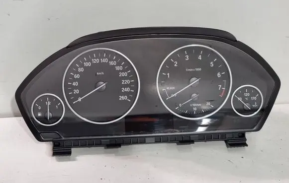 BMW 3 F30 F35 F31 Speedometer (instrument cluster) 17649411 2688705 69350132