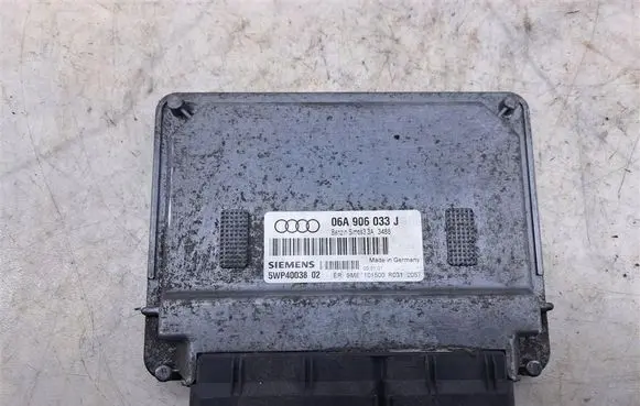 Audi A3 S3 8L Engine control unit/module 06A906033J