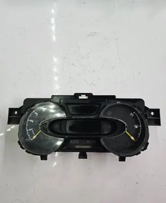 Speedometer (instrument cluster)