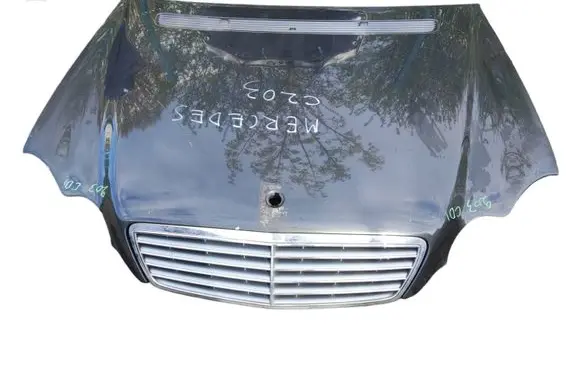 Mercedes-Benz C W203 Engine bonnet/hood 1784074 2032061F 22026035241