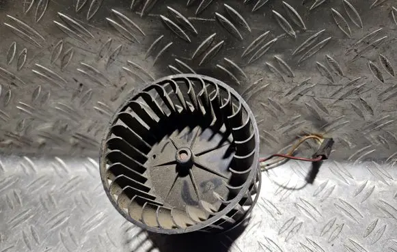 Ford Fiesta Heater fan/blower 90FG18565AA