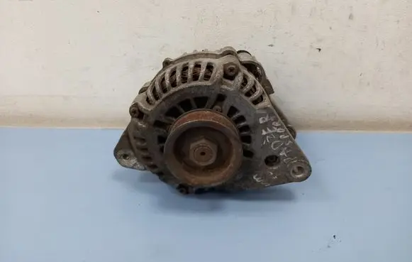 Mitsubishi Pajero Generator/alternator MD350608