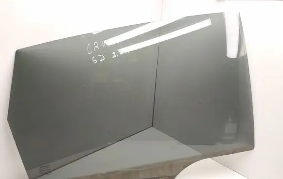 Honda CR-V Rear door window glass
