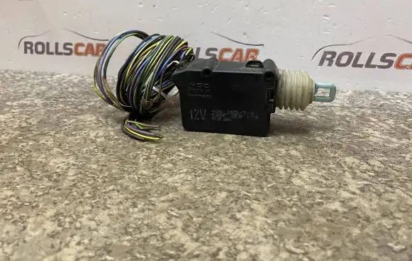 Volkswagen II LT Central locking motor 40620579