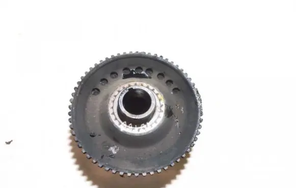 Volkswagen Golf III Crankshaft pulley